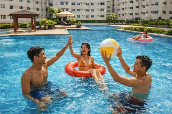 Cozy City View Studio with Kitchen & Pool Apartment hotel in Quezon City