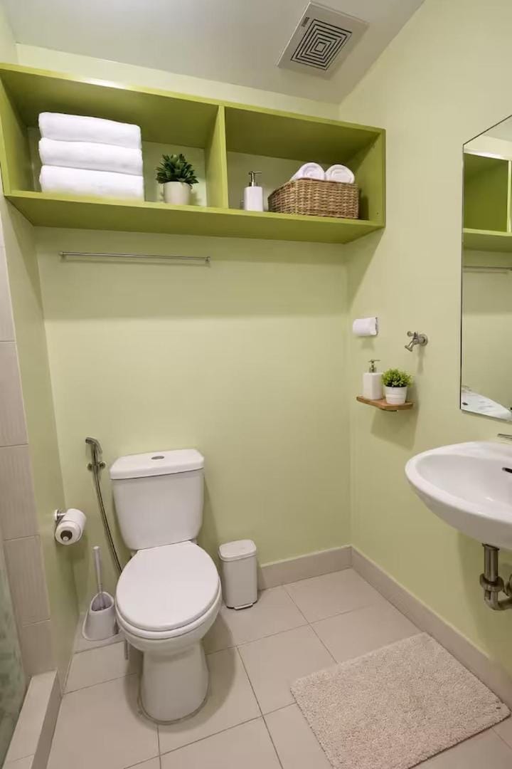 Cozy City View Studio with Kitchen & Pool Apartment hotel in Quezon City