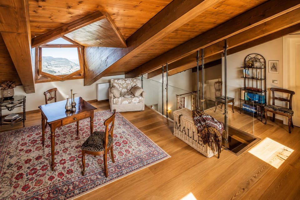 Suite in Cannubi Apartment in Piedmont