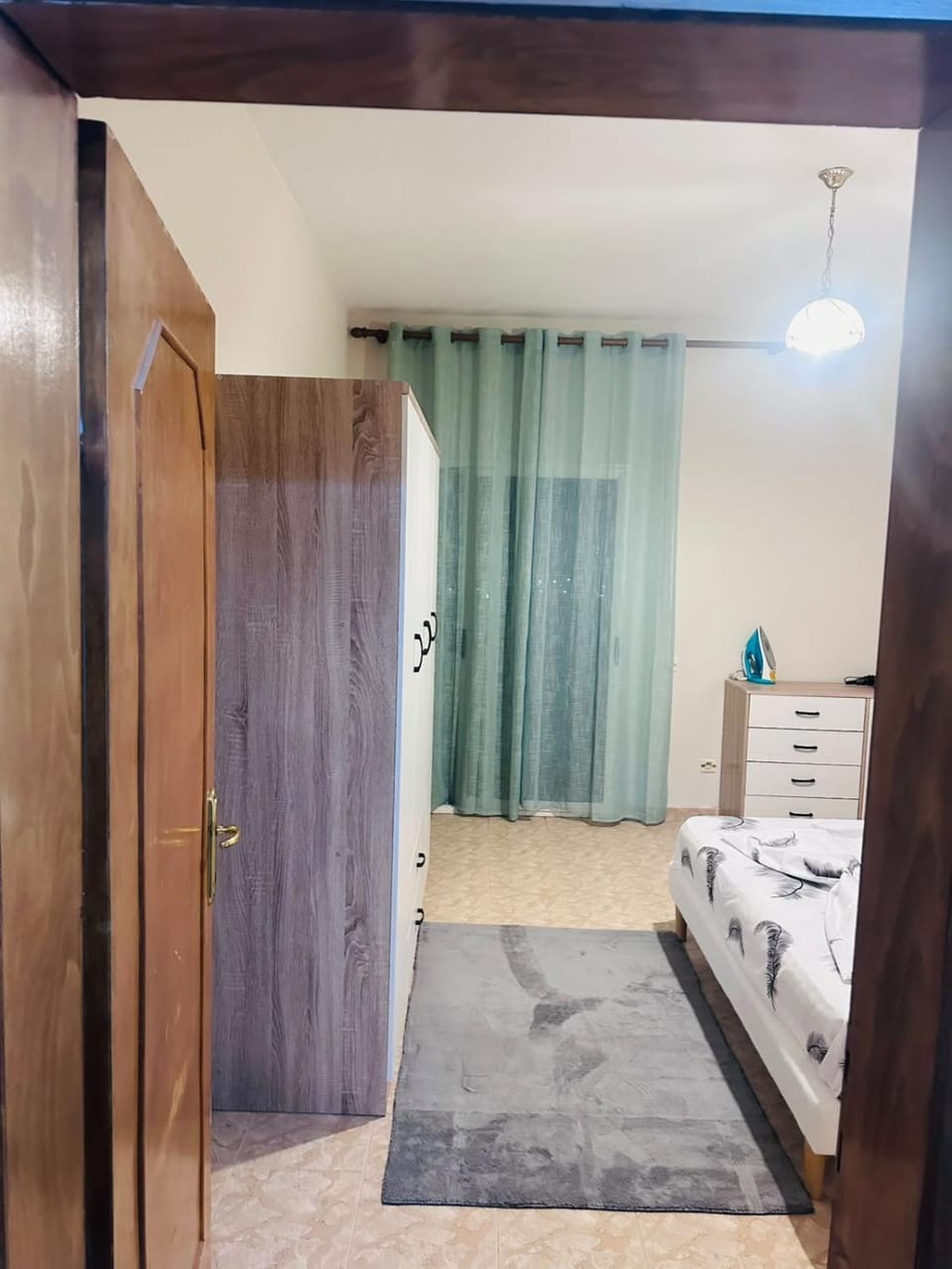 E&B Cosy Apartment 9 Komuna e Parisit Urban Corner Apartment in Tirana