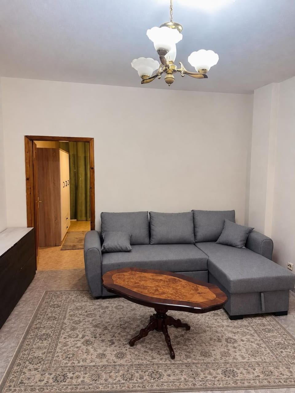 E&B Cosy Apartment 9 Komuna e Parisit Urban Corner Apartment in Tirana