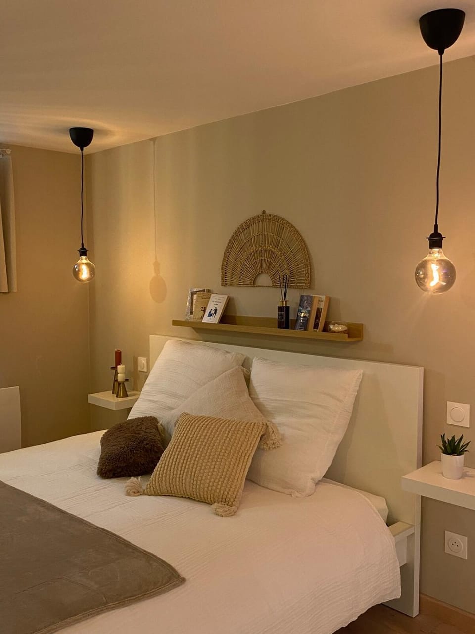 Romantic studio with private spa in Strasbourg Apartment in Strasbourg