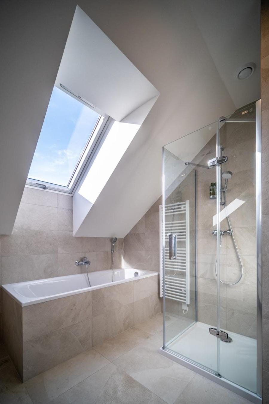 Shower, Bathroom, Bath, towels