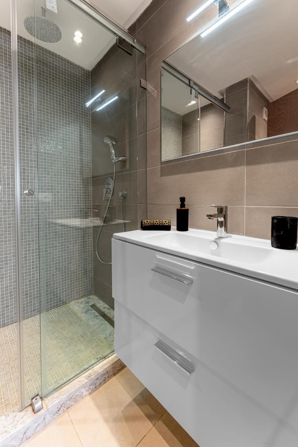 Shower, Bathroom