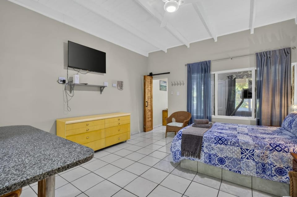 Manzini Chalets No4 Sunset Corner Apartment in KwaZulu-Natal