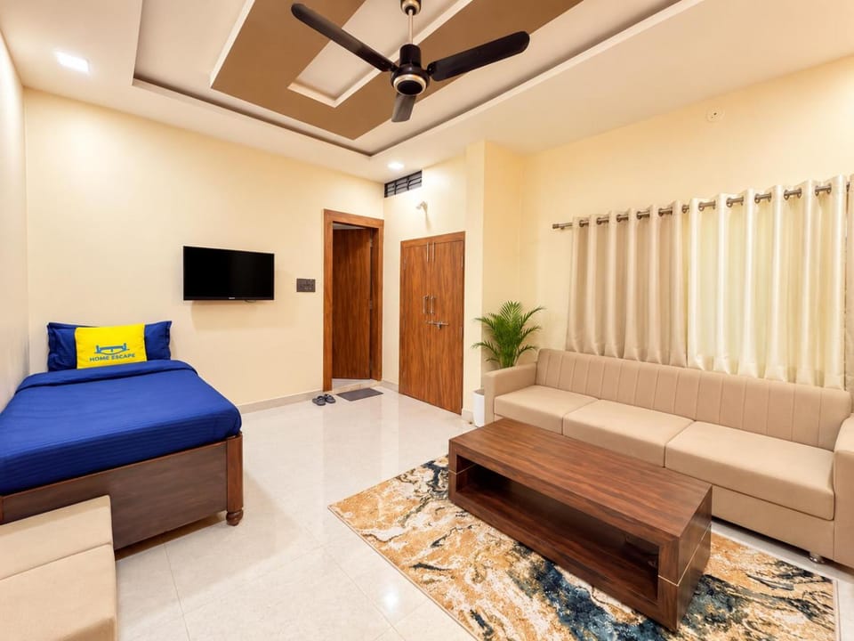 Home Escape 2BHK Mystic Om Near Mahakal Temple Apartment in India