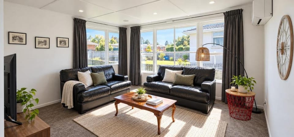 Whole House-Nice, cozy house in Dunedin with spectacular view House in Dunedin