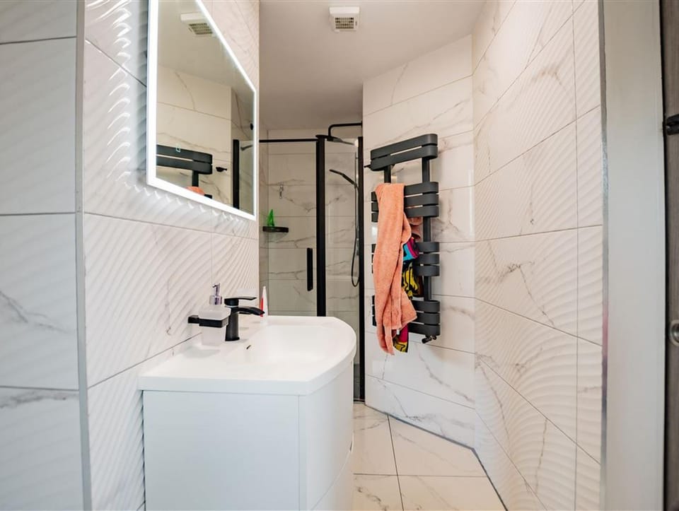 Cassa Daniela propose un hébergement à Silvaplana Apartment in Saint Moritz