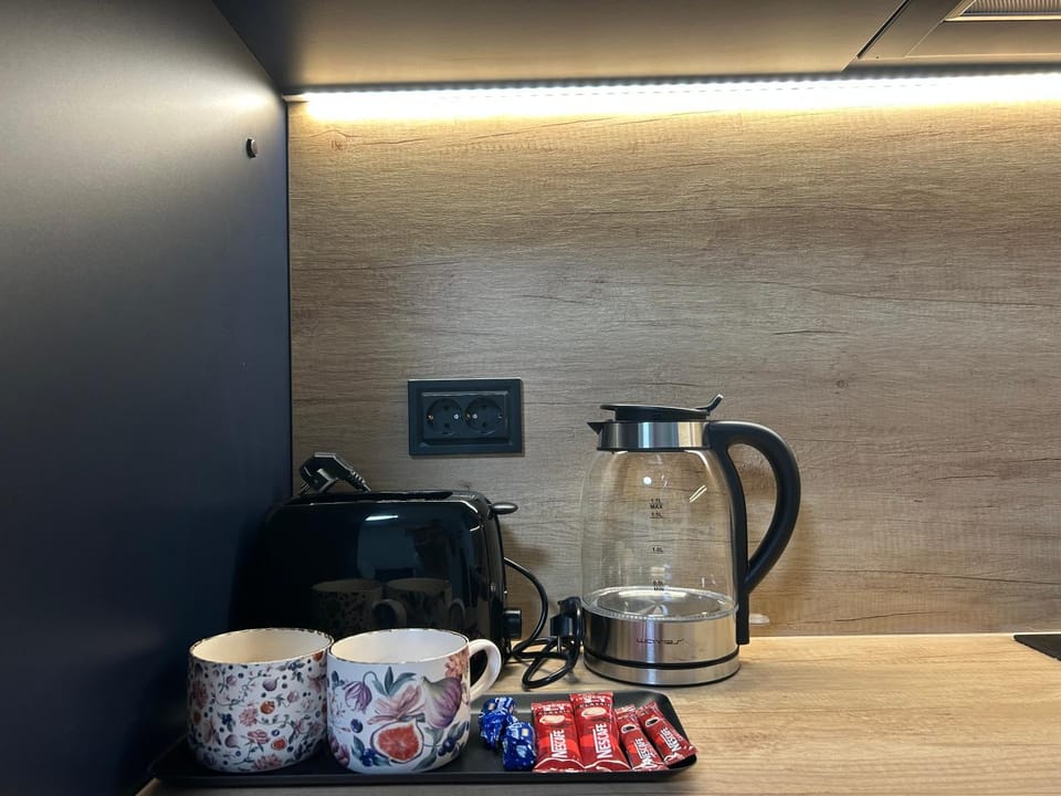 Coffee/tea facilities, Area and facilities, toaster