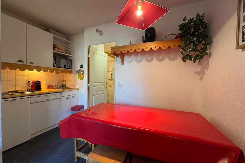 T2 6 pers Risoul - Résidence Aldebaran - RDC avec balcon jardin Apartment in Provence-Alpes-Côte d'Azur
