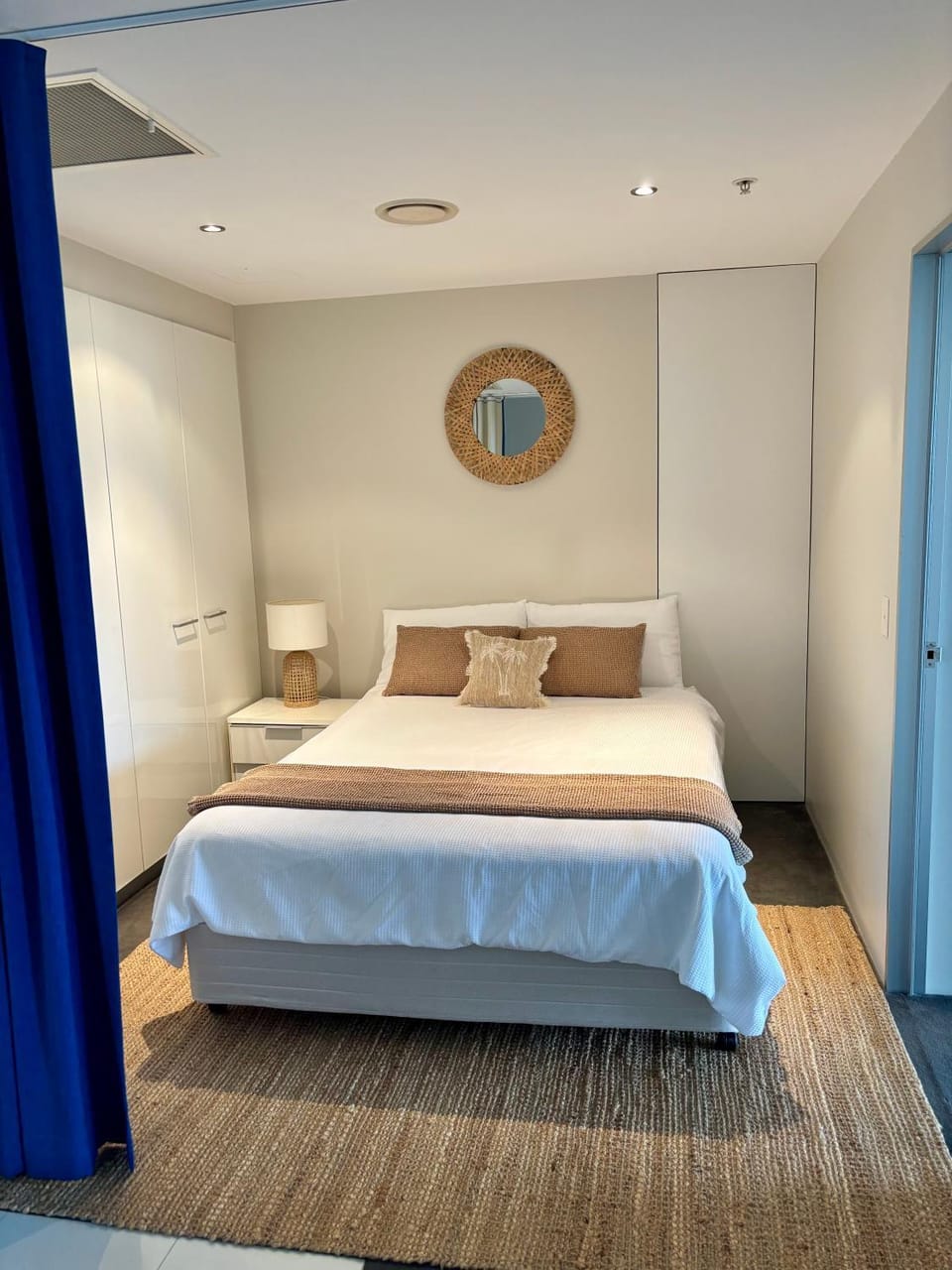 Circle on Cavill - Beautiful Ocean views - Lvl 26 Apartment in Surfers Paradise