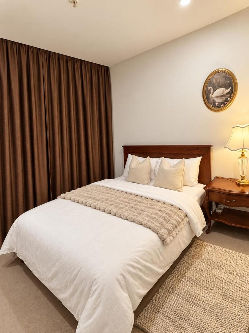 Melbourne CBD walk to skybus with pool & Gym & Carpark Apartment in Melbourne
