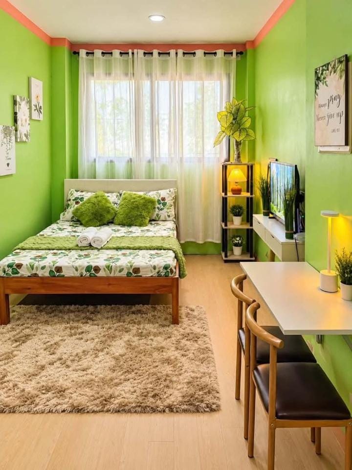 Tahanan Verde BnB Cozy Stay Green Room Bed and Breakfast in Puerto Princesa
