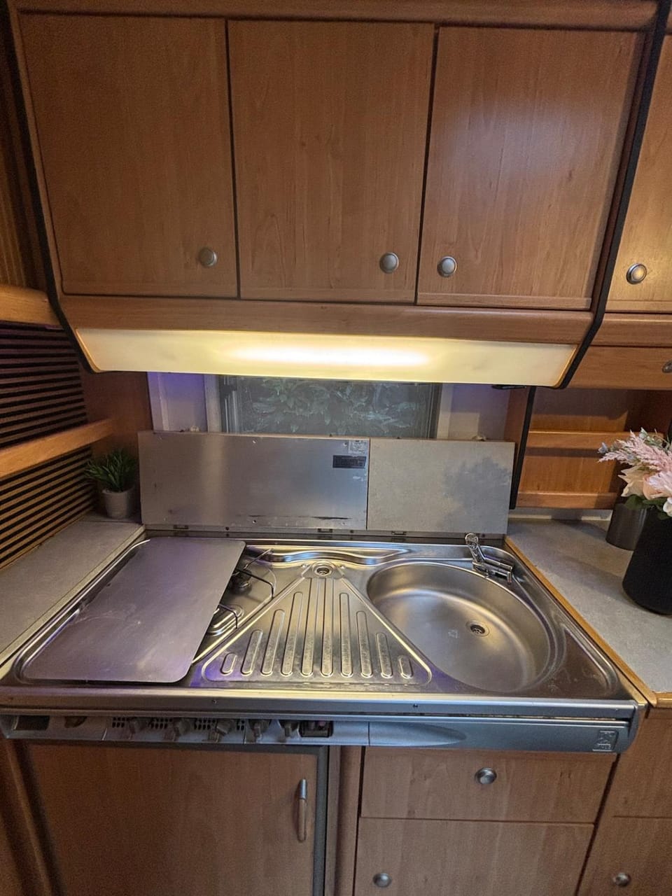 Nice camper suitable for winter Apartment in Neuss