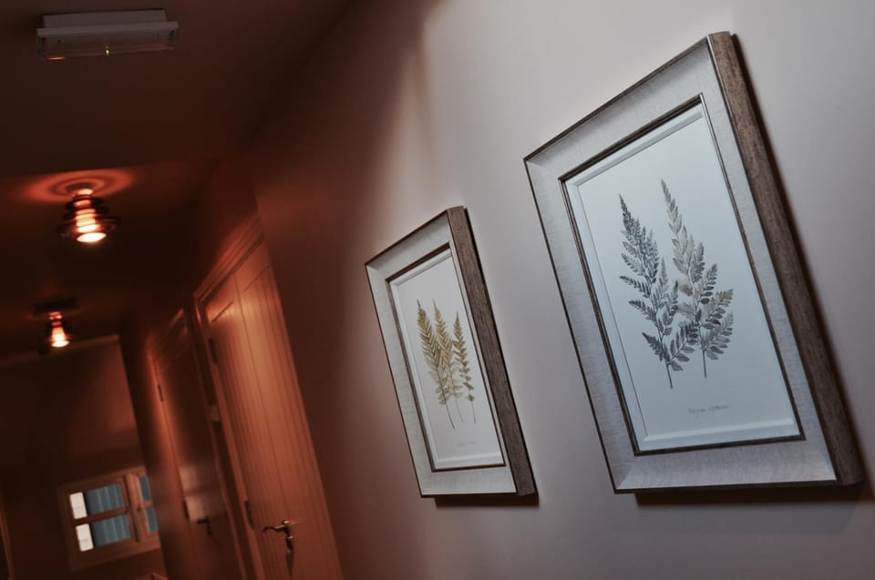 Property building, Decorative detail