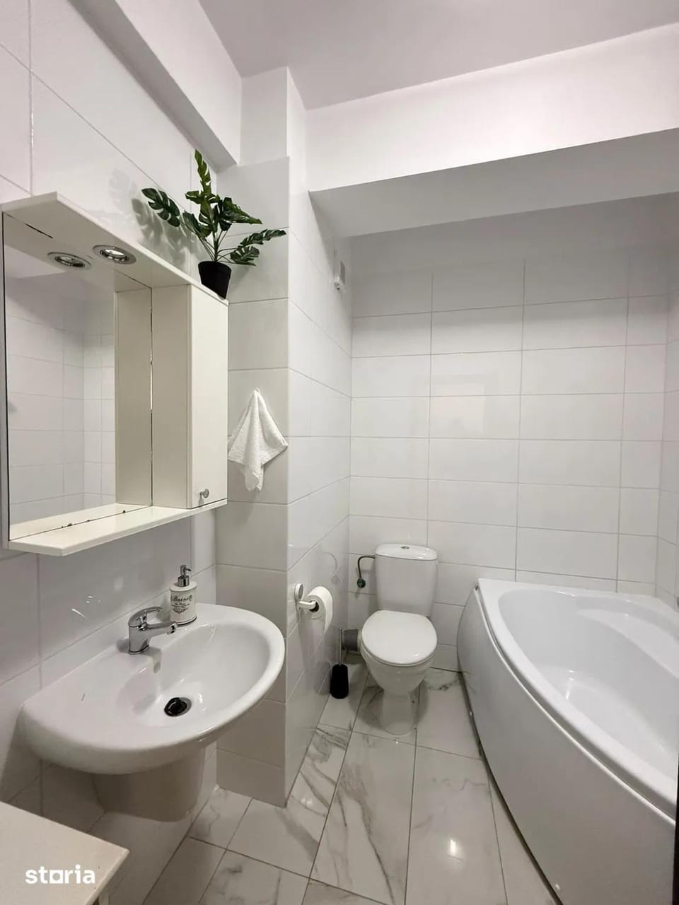 Verona Porta Nuova Apt Bed and Breakfast in Verona