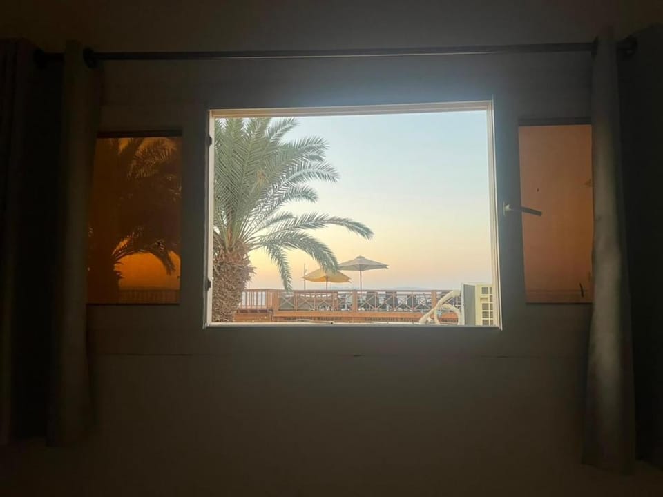 Motta house - sea& tourist promenade view Apartment in South Sinai Governorate