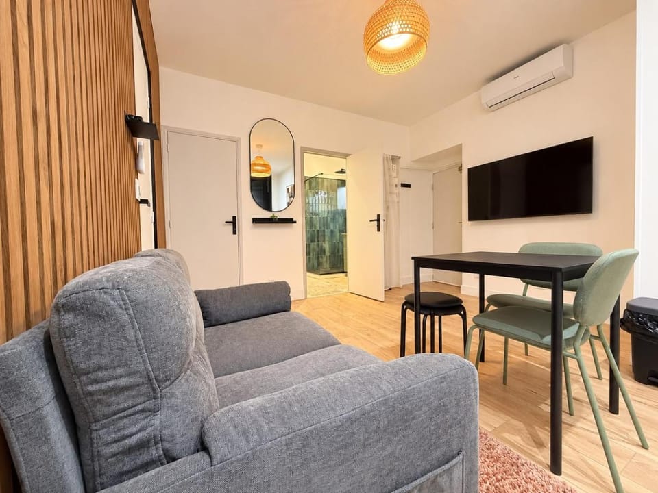 Port de Nice - Wifi, AC, 4 pers Apartment in Nice