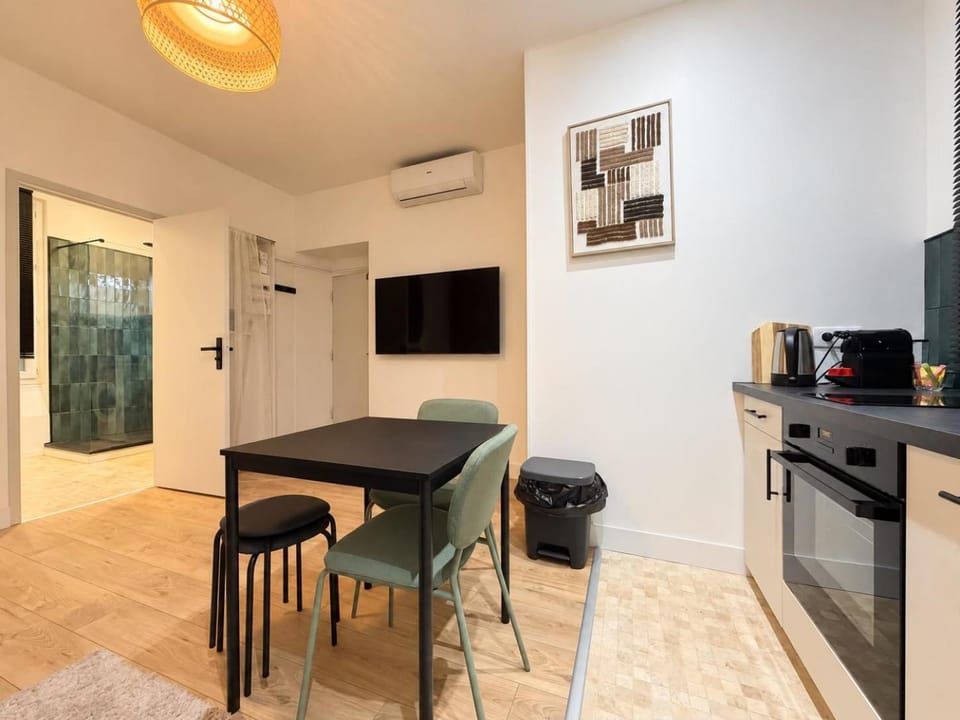 Port de Nice - Wifi, AC, 4 pers Apartment in Nice