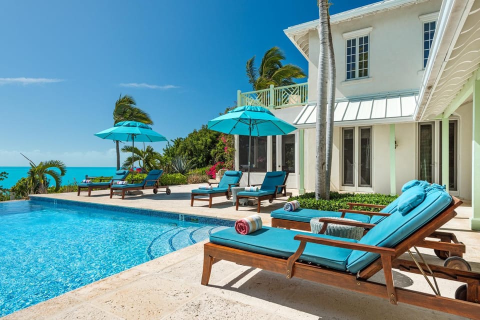 Villa Turquesa by Elite Destination Homes House in Turks and Caicos Islands