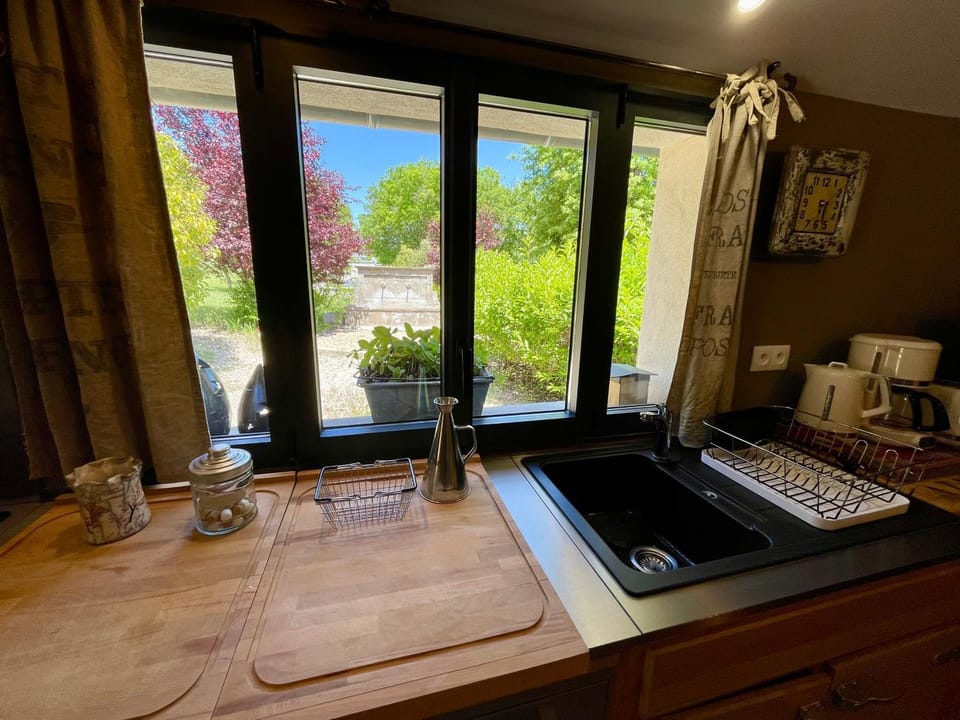 Natural landscape, View (from property/room), Kitchen or kitchenette