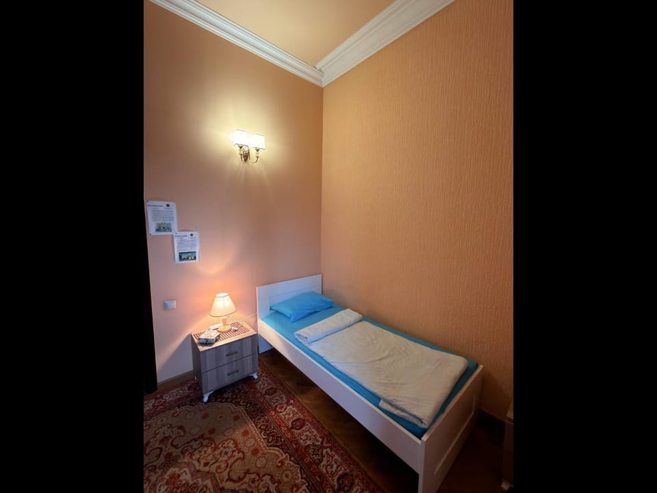 Bridge House Yerevan Armenia Hostel in Yerevan