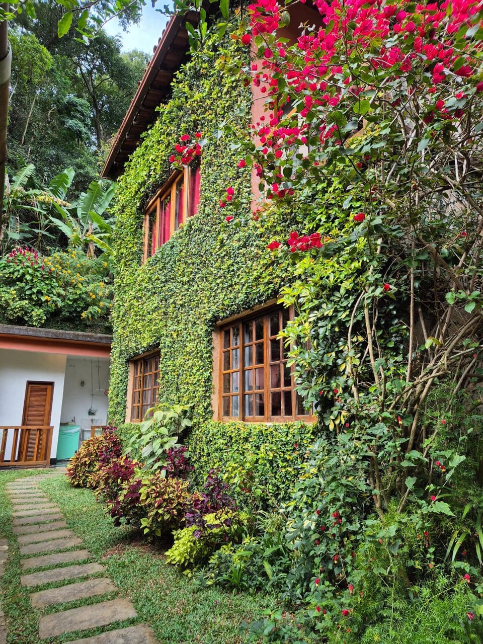Casa de Araras House in State of Rio de Janeiro
