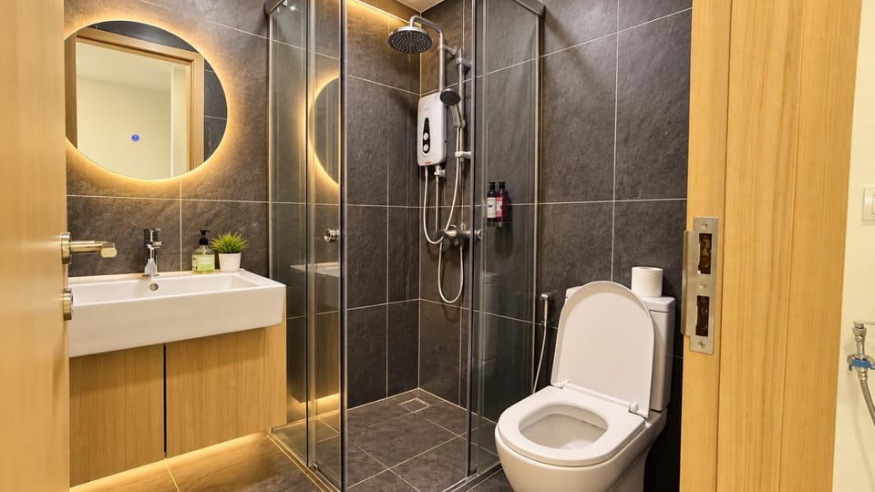 Shower, Toilet, Bathroom, bidet