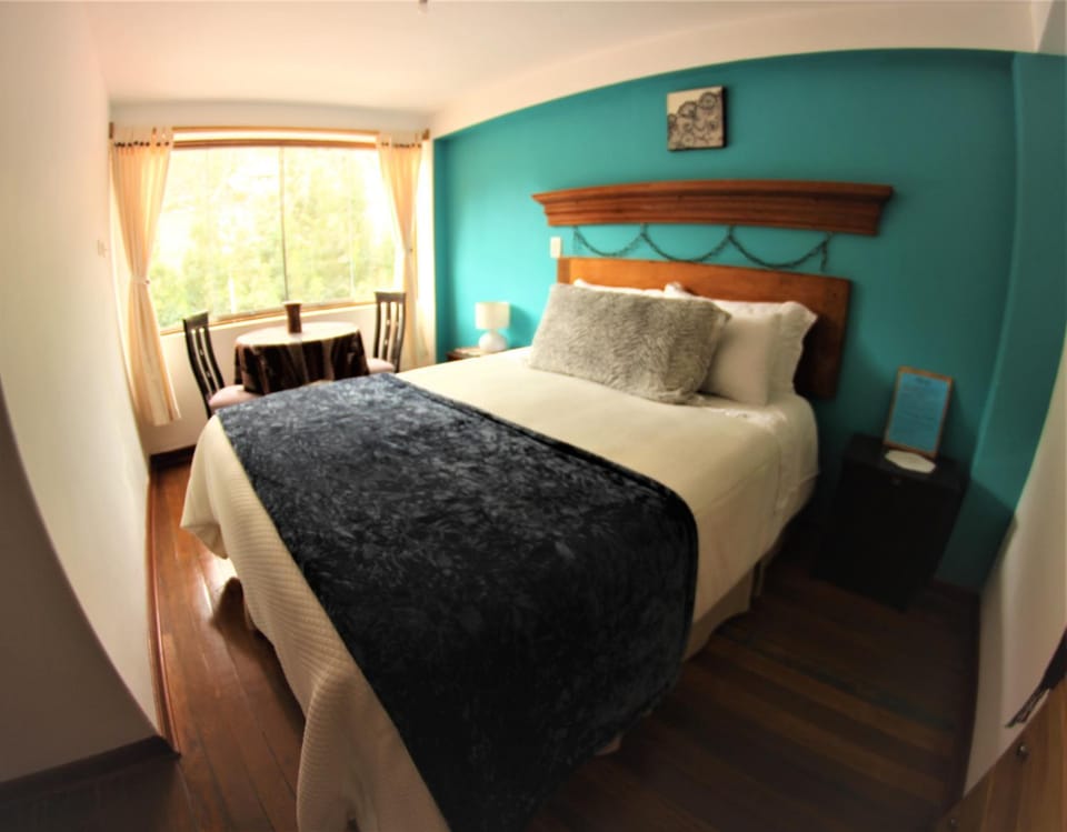 Bed, Landmark view
