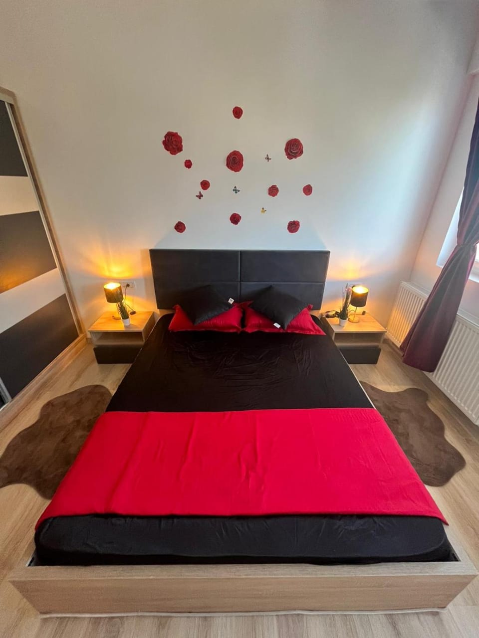 Red Velvet Apartment in Timisoara