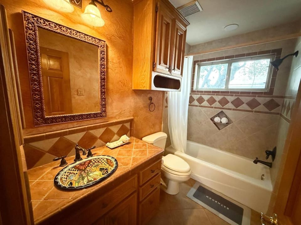 Near NASA, Clear Lake, Bay, Kemah, Have pool Villa in Seabrook
