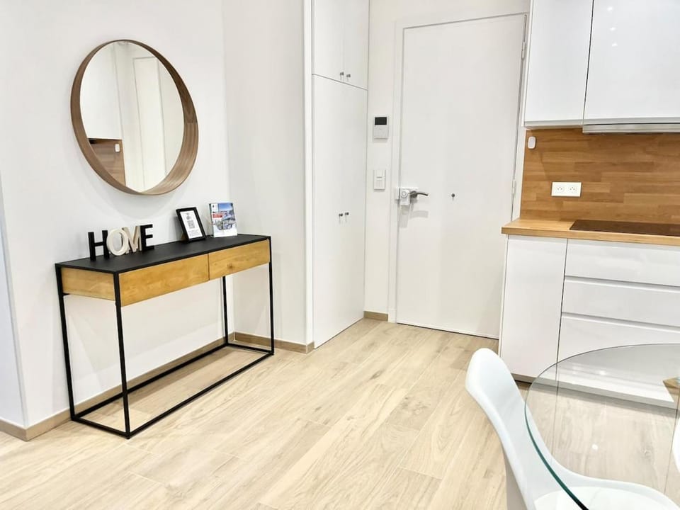 Delightful 3 star apart Monaco Train Station Apartment in French Riviera