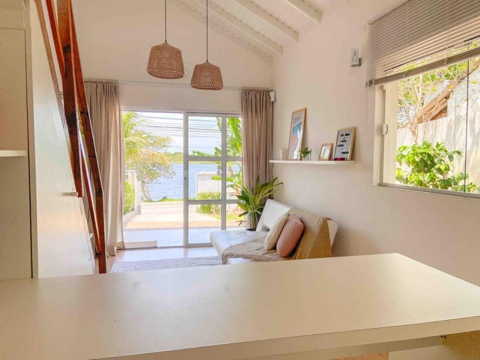 Loft com vista para a Lagoa Pequena - Rio Tavares, Florianópolis House in Florianopolis