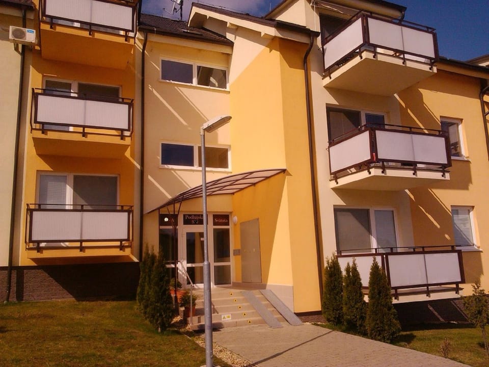 Property building, Decorative detail