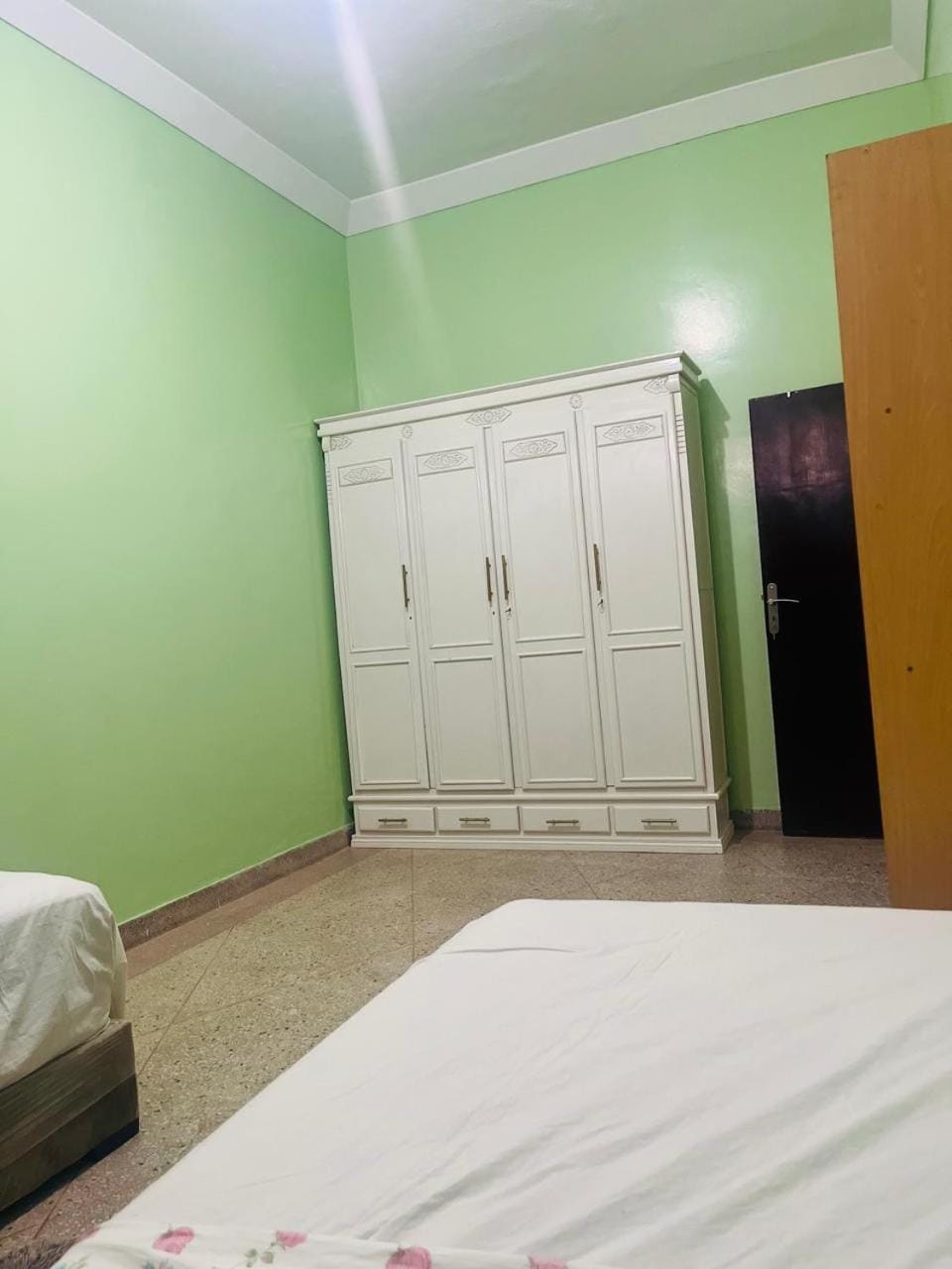 Bedroom, wardrobe
