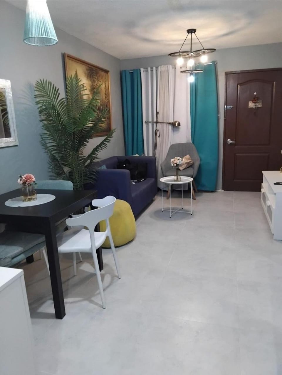 2 BR Condo in Bali Oasis Phase 1 Santolan Pasig City with free pool access Apartment in Marikina