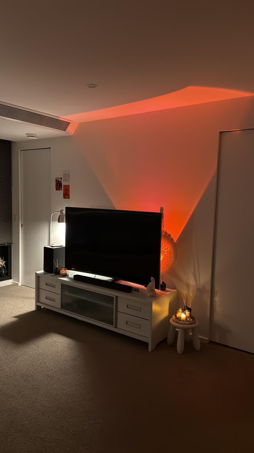 Lonsdale High Rise Apartment in Melbourne
