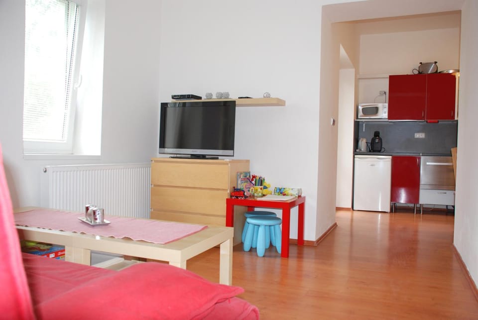 TV and multimedia, Living room