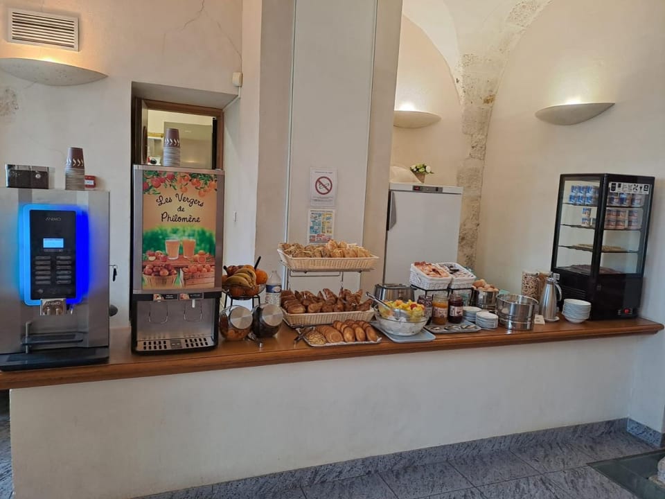 Breakfast, Continental breakfast, Buffet breakfast