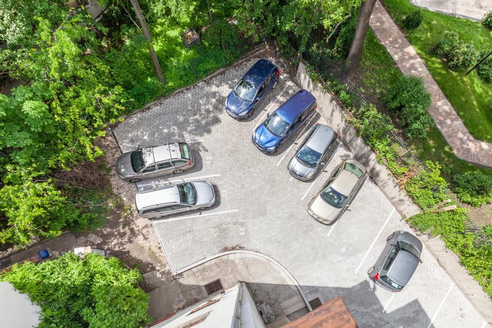 Property building, Garden view