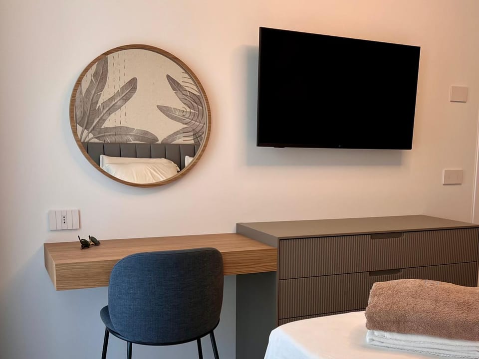 TV and multimedia, Bedroom