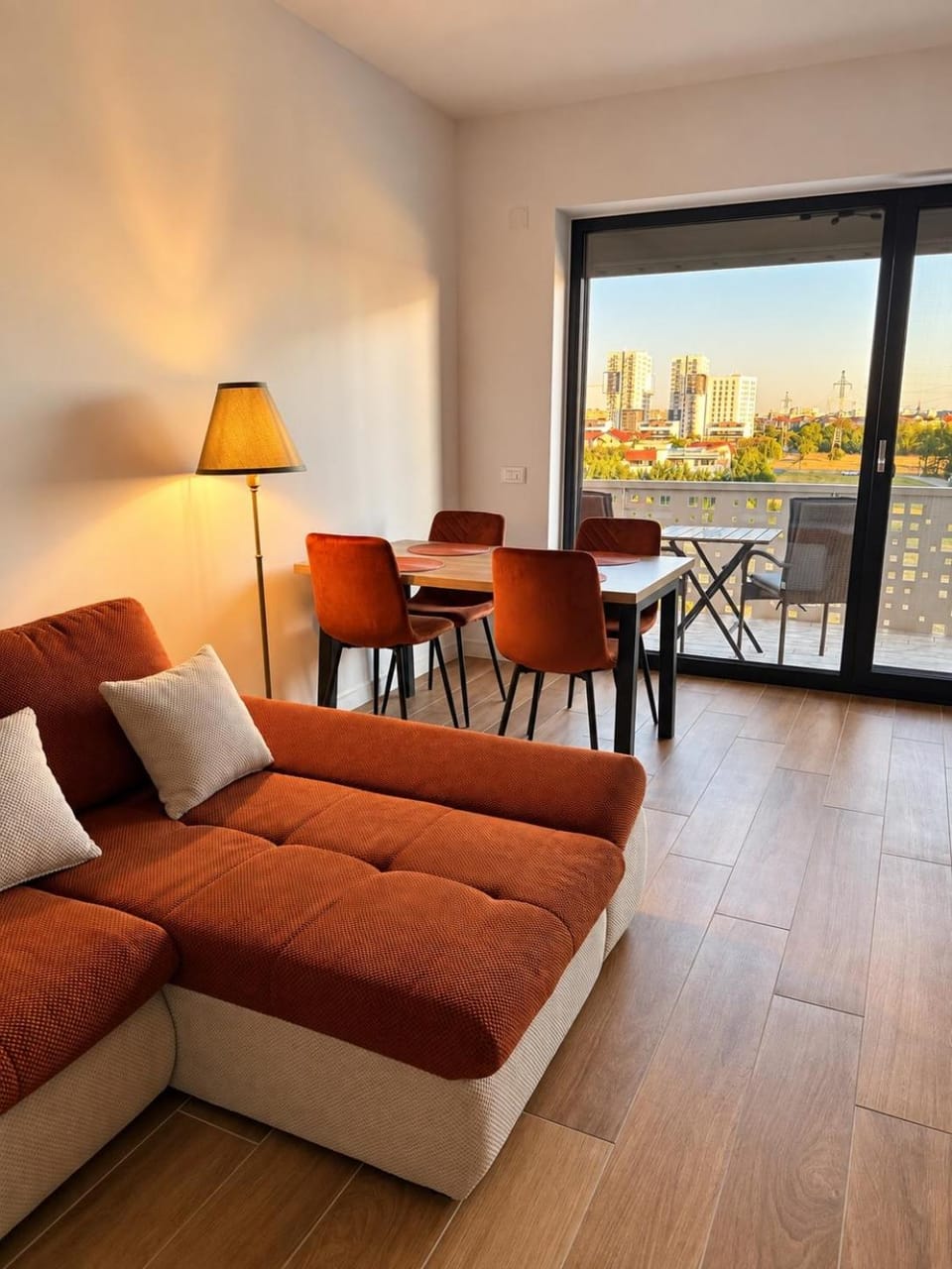 Bed, View (from property/room), Living room, Seating area, Dining area