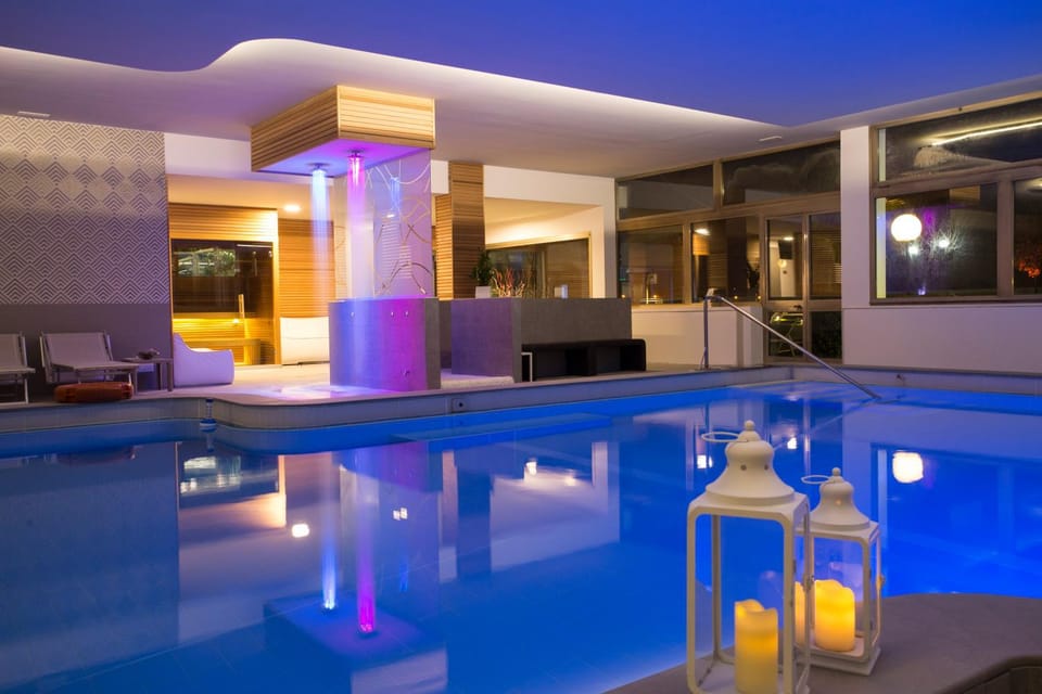 Hot Spring Bath, Sauna, Steam room, Swimming pool