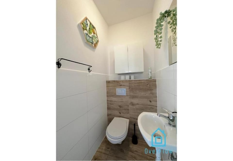 Breslau Room - Peaceful Retreat, 15 Minutes to Gdańsk Old Town & Seaside Vacation rental in Gdansk