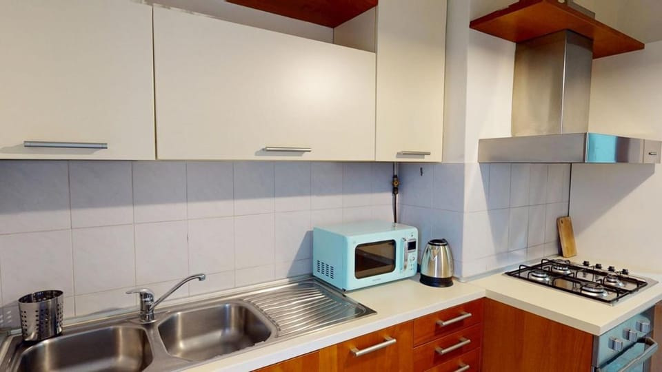 Rembrandt Home Apartment in Milan