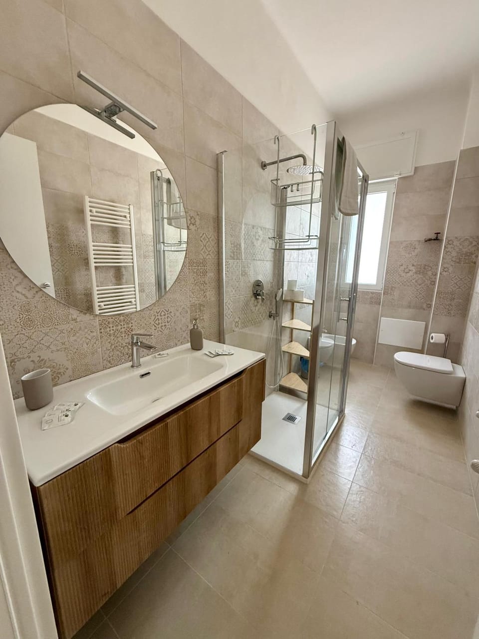 Shower, Bathroom
