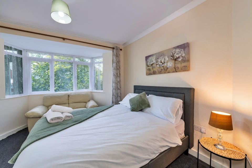 Bed, Bedroom