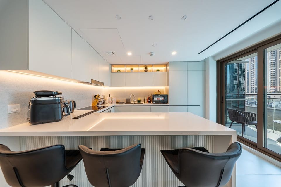 minibar, kitchen