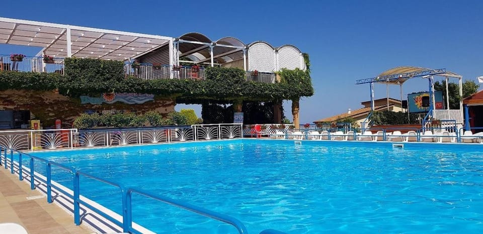 Tropea Appartamenti Oltremare Club Apartment in Calabria
