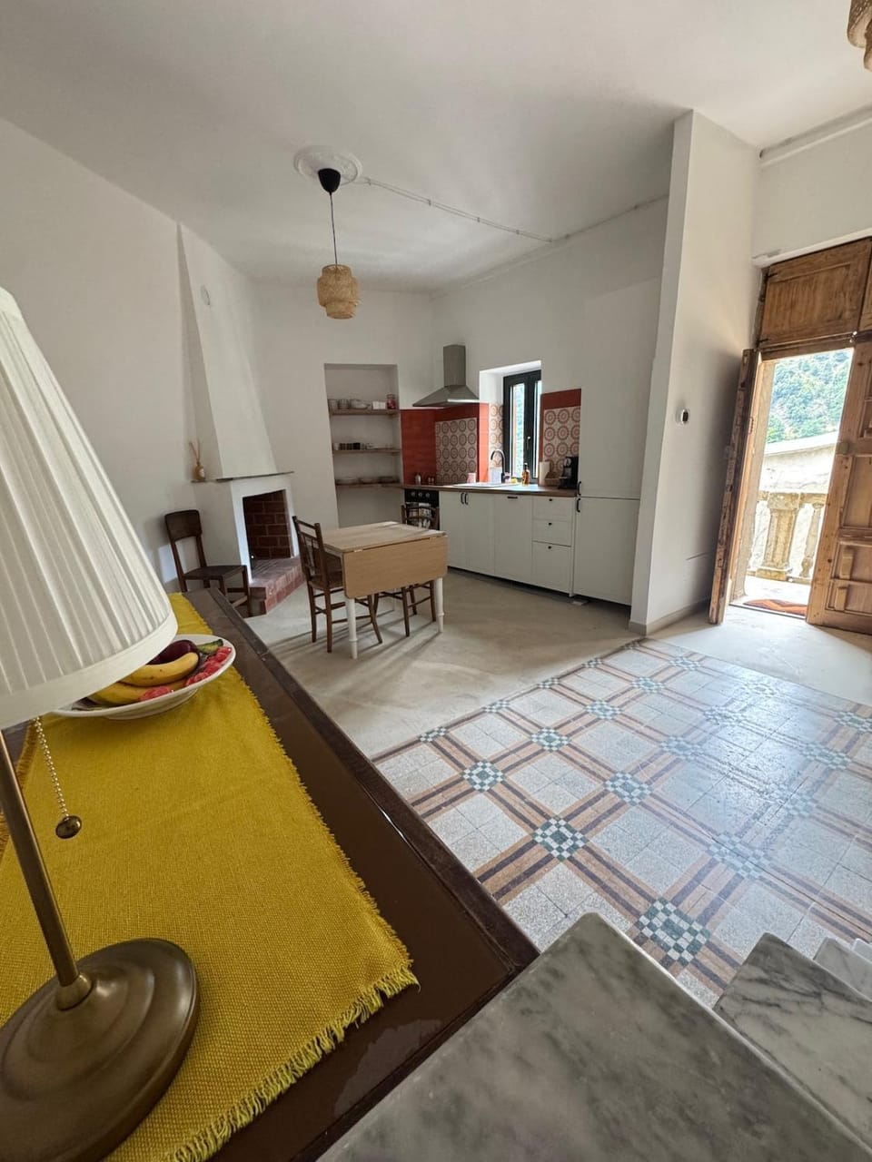 Kitchen or kitchenette, Living room, Dining area